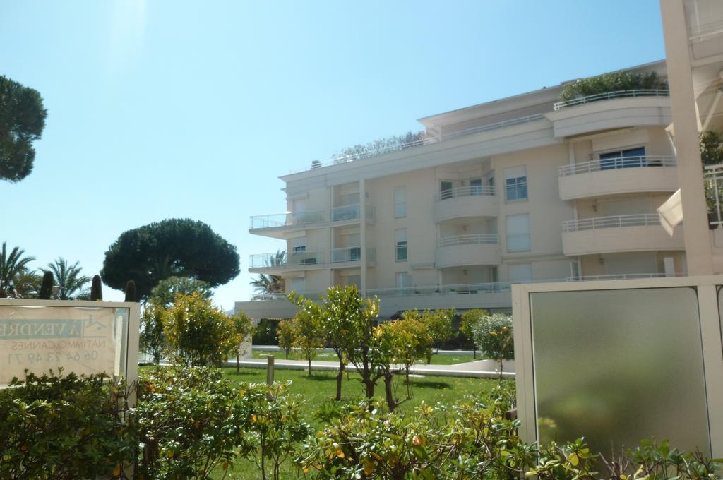 Stunning 2 Bed, 2 Bath Apt On The Cannes Sea Front Has Swimming Pool And Is A Secure Modern Building 464 Esterno foto