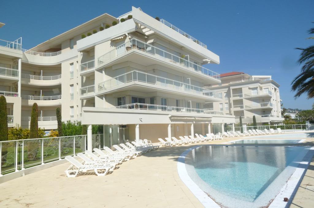 Stunning 2 Bed, 2 Bath Apt On The Cannes Sea Front Has Swimming Pool And Is A Secure Modern Building 464 Esterno foto
