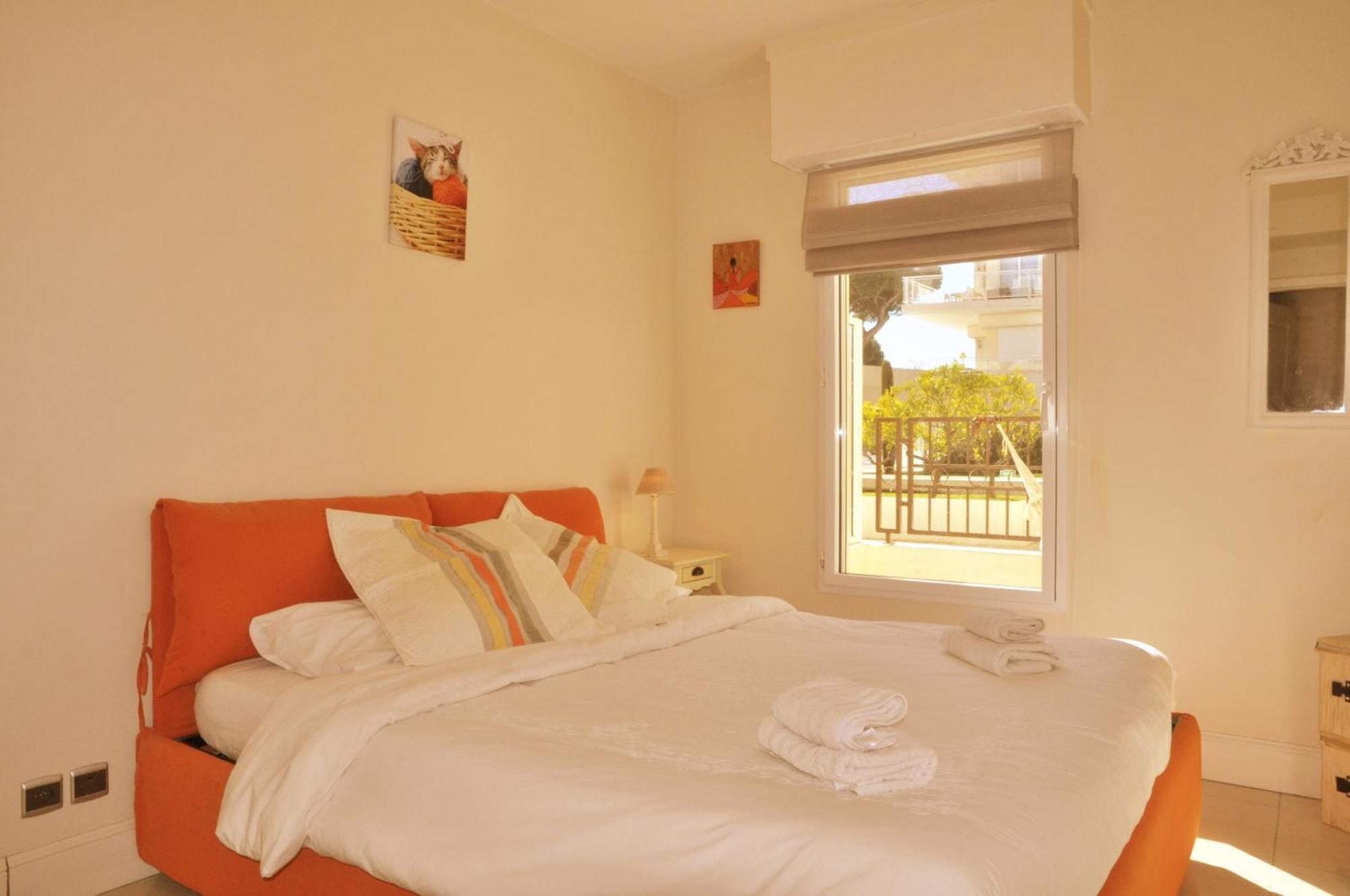 Stunning 2 Bed, 2 Bath Apt On The Cannes Sea Front Has Swimming Pool And Is A Secure Modern Building 464 Esterno foto