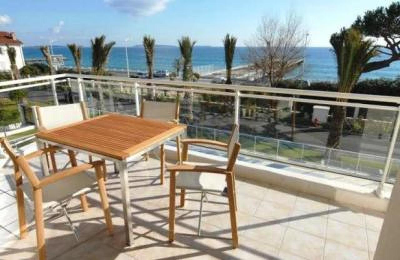 Stunning 2 Bed, 2 Bath Apt On The Cannes Sea Front Has Swimming Pool And Is A Secure Modern Building 464 Esterno foto