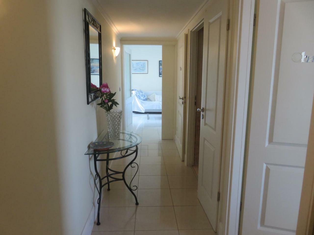 Stunning 2 Bed, 2 Bath Apt On The Cannes Sea Front Has Swimming Pool And Is A Secure Modern Building 464 Esterno foto